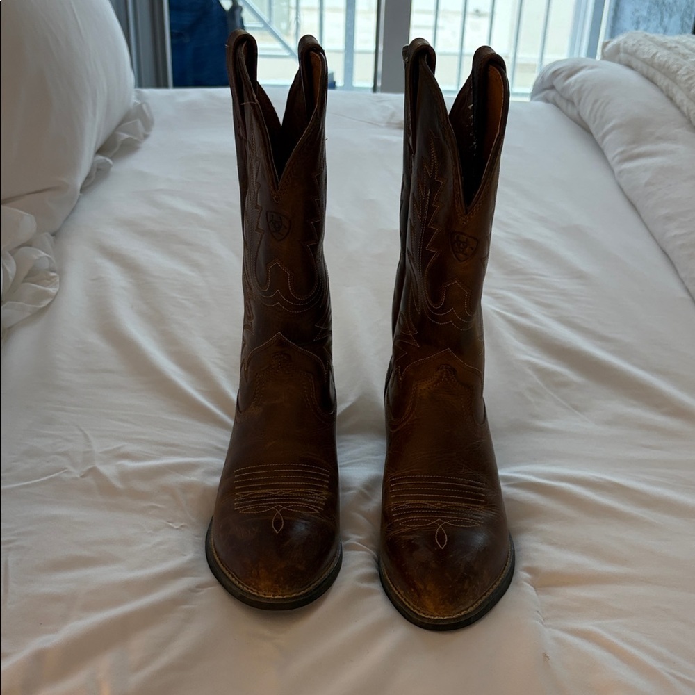 Ariat Western Tan Heeled Boots
